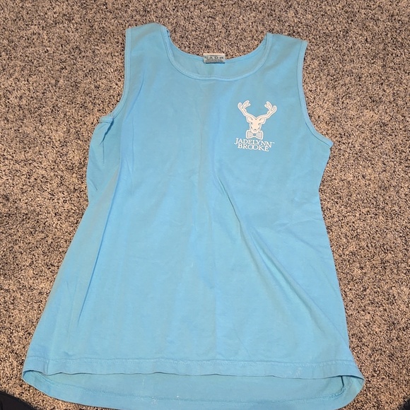 Clothes - Picture 1 of 2